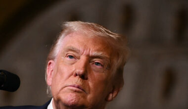 Donald Trump annonce que les États-Unis ont frappé un quai pour des bateaux accusés de participer au narcotrafic au Venezuela