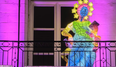 le candidat de la droite aux municipales dénonce le «délire woke» de la mairie