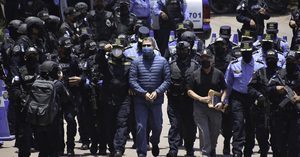 Pourquoi Trump a gracié l’ex-président du Honduras, baron de la drogue condamné à 45 ans de prison