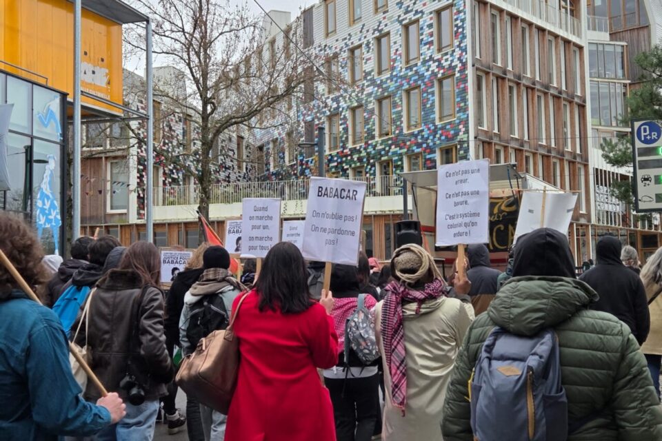 Une centaine de personnes a participé à la marche