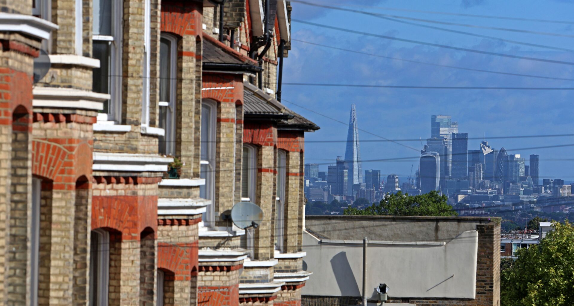 Les prix de l'immobilier au Royaume-Uni augmentent de 0,3 % en novembre, selon Nationwide