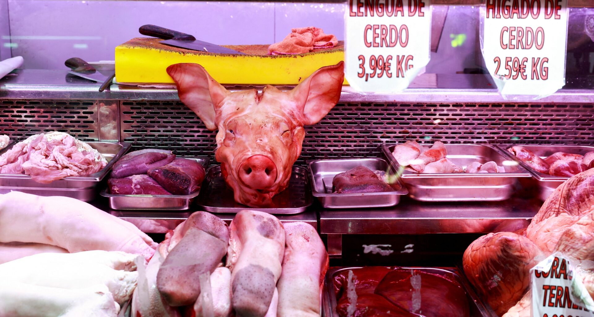 Le Royaume-Uni lève l'interdiction totale sur les importations de porc espagnol et adopte des contrôles régionaux