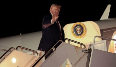 USA-A l'approche des élections de mi-mandat, Trump espère faire de l'économie un thème gagnant