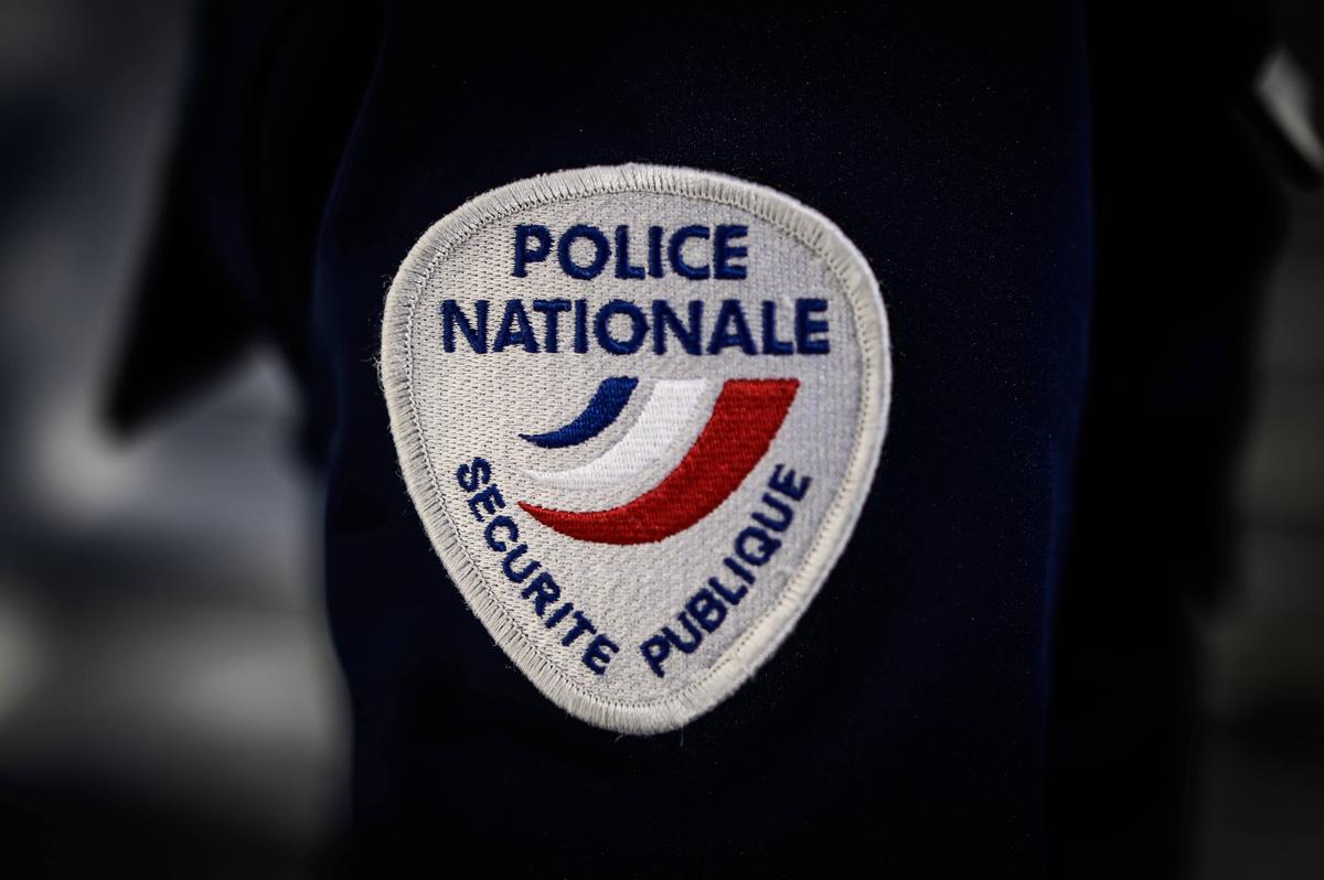 Deux policiers et un suspect blessés lors d’une opération près de Grenoble où des armes et de la drogue ont été retrouvées