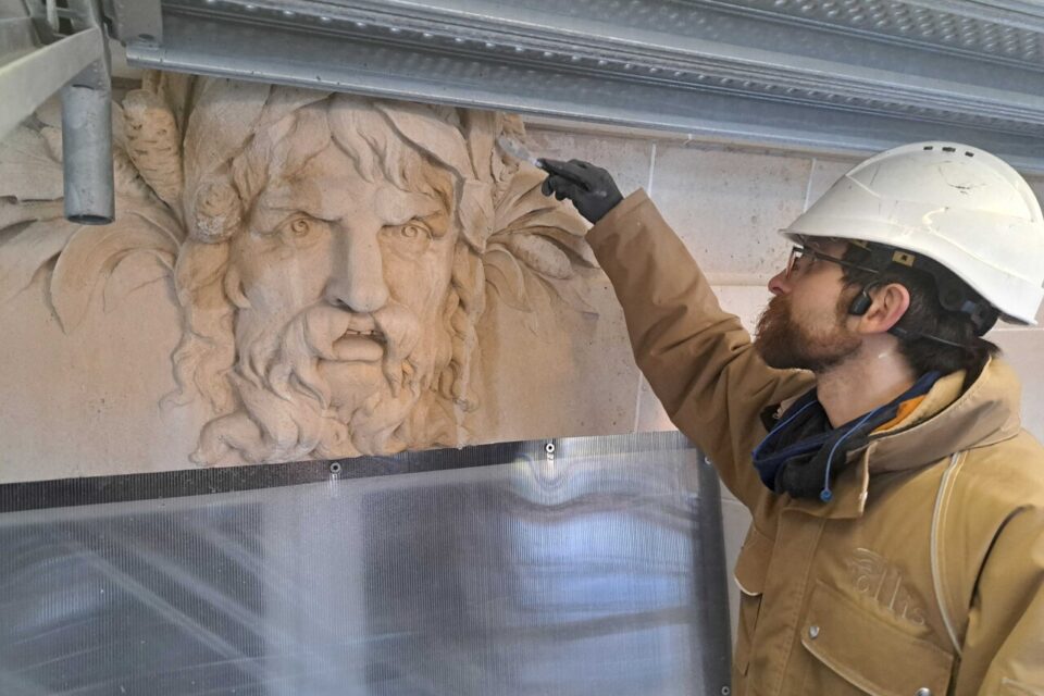 Avant de travaux sur le chantier du château de la Muette, Tom Dreyfus a déjà restauré le Grand Palais et le Panthéon.