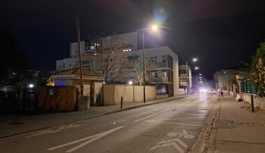 Toulouse. En mauvais termes avec son voisin, il débarque chez lui armé d'un pistolet, prêt à en découdre
