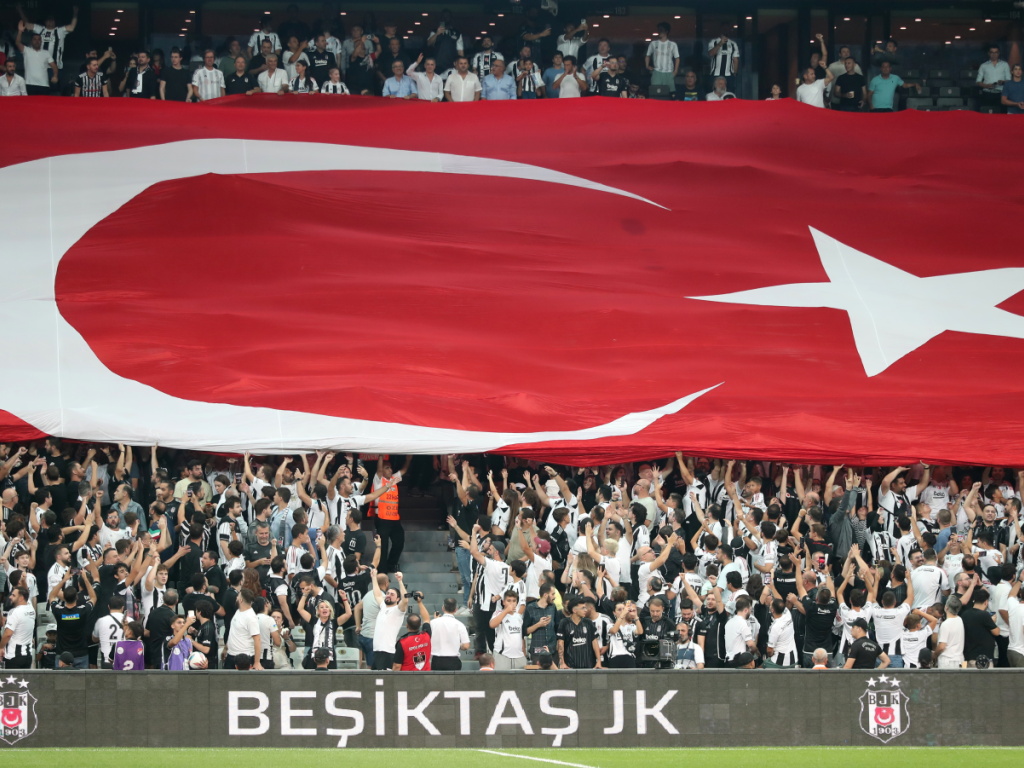 Nouvelles arrestations dans le scandale des paris en Turquie