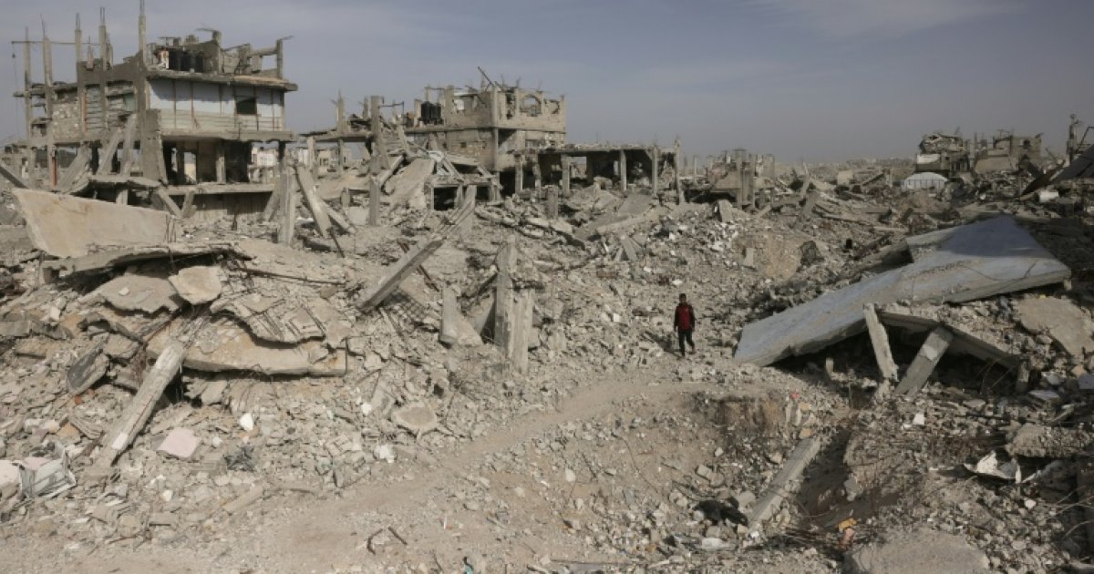 A Gaza, des Palestiniens sous les bombes du côté israélien de la "ligne jaune" : Actualités