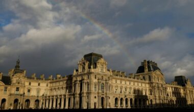 Louvre: des sénateurs se penchent sur l'enquête administrative lancée après le casse : Actualités