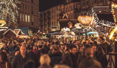 "On n'est pas contents cette année” : le marché de Noël de Strasbourg moins rentable en 2025 : Actualités