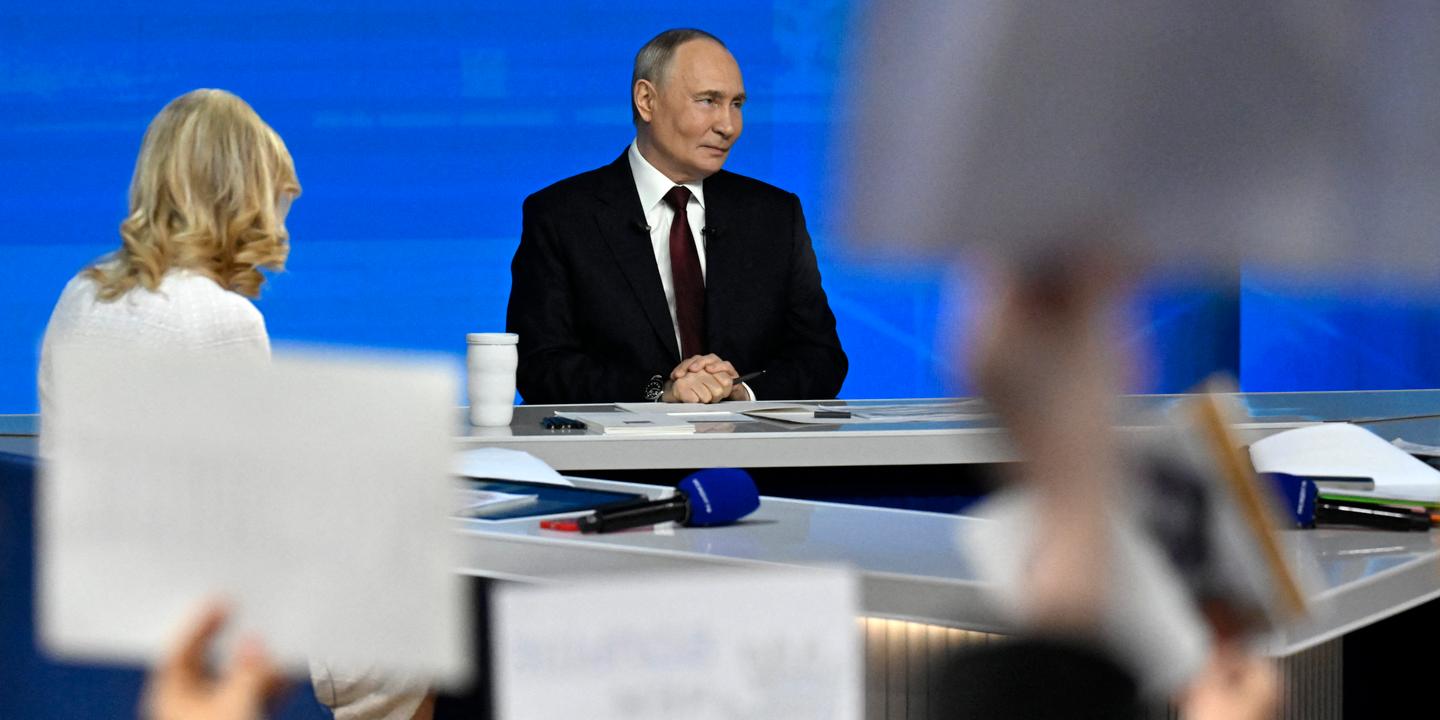 Vladimir Poutine affirme que les troupes russes « avancent sur tout le front »