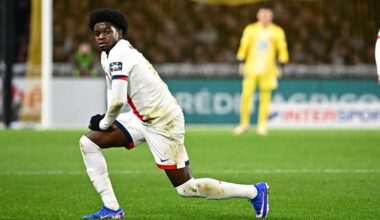 Blessé avec le PSG, Quentin Ndjantou sera absent au moins 6 semaines et manquera le début d'année 2026