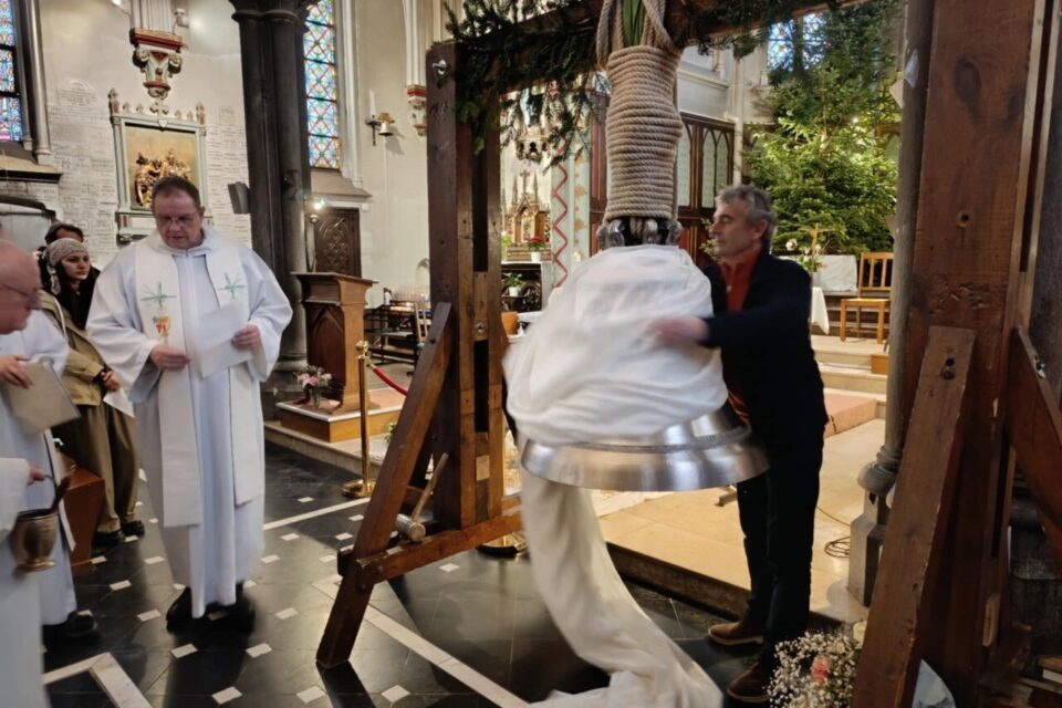 nouvelle cloche vendeville église sainte rita