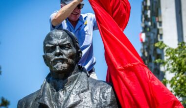 faut-il effacer les noms liés au communisme des rues de l’ex-RDA ?