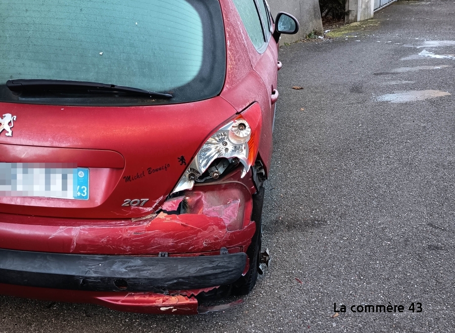 La Séauve-sur-Semène : le conducteur fautif d'un accident s'est rendu en gendarmerie