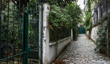 Paris : après la polémique, un accord a finalement été trouvé pour sauvegarder l’appartement de Prévert menacé par le Moulin Rouge