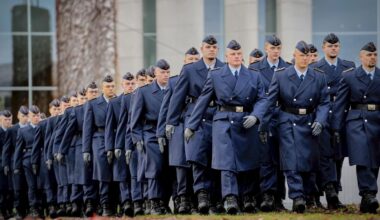 face à la menace russe, Berlin se prépare à la guerre