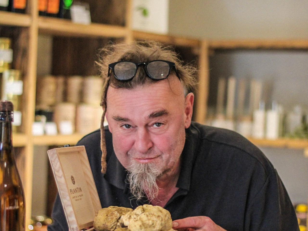 Le chef Benoît Bernard violemment agressé et séquestré devant son restaurant à Gruson