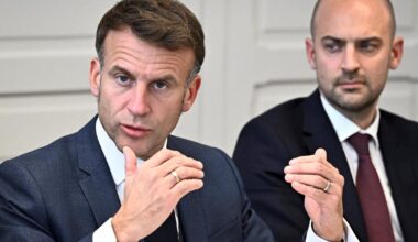 EN DIRECT - Guerre en Ukraine : Paris soutient Washington «pour ramener une paix juste et durable», des frappes russes provoquent une pollution en mer Noire