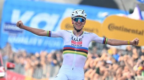 Quand Pogacar impressionne des amateurs : Sports