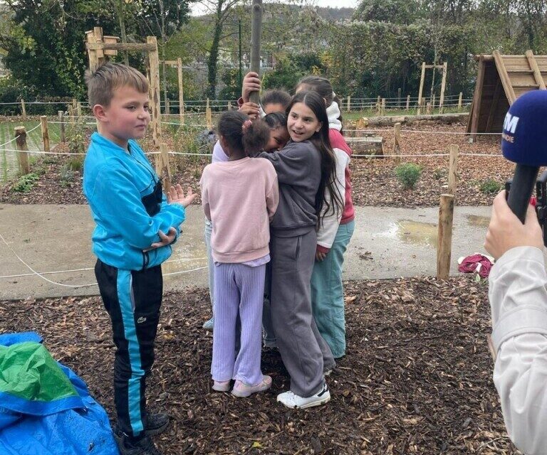 Darnétal arbre à câlins