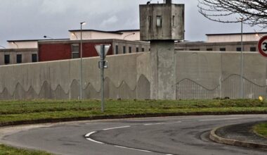 225 téléphones portables et près d’1,8 kilogrammes de stupéfiants saisis dans les prisons des Hauts-de-France