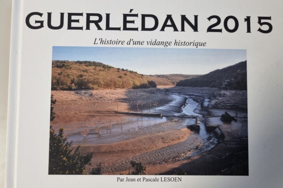Jean-Lesoen-assec-guerlédan-2015-livre-10-ans-2025