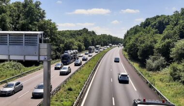 trafic dense sur les routes ce matin