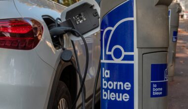 La taxe au kilomètre pour les voitures électriques semble inévitable, voici combien ça vous coûterait
