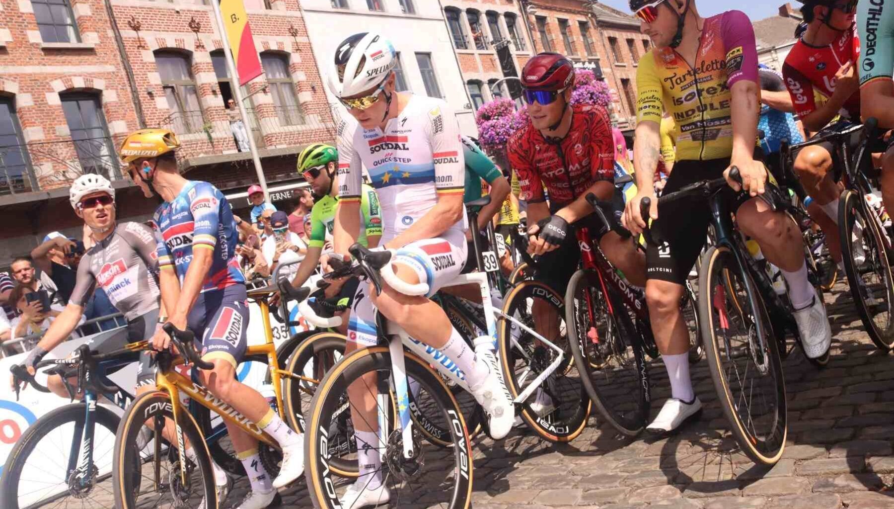 Tom Van Damme : « Trouver des sponsors en Asie » - Actualité