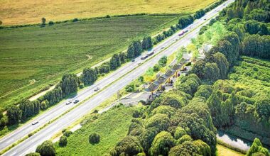 « Une première en France » : Fastned va ouvrir une aire de services 100 % électrique en Bretagne