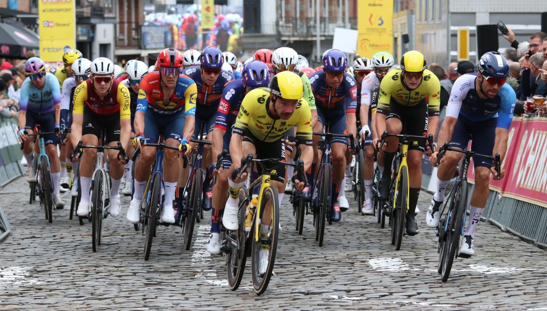 Cartons jaunes : « Le comportement des coureurs a déjà changé » - Actualité