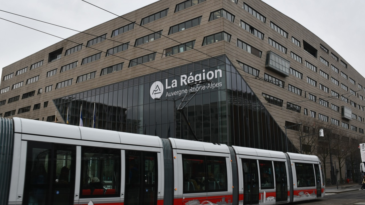 la Région Auvergne-Rhône-Alpes condamnée à verser ses subventions au CCO