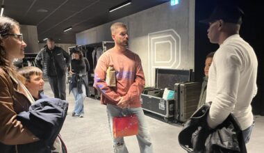 Matt Pokora retrouve ses fans de l’émission "Stars à domicile" à l’Arena Futuroscope
