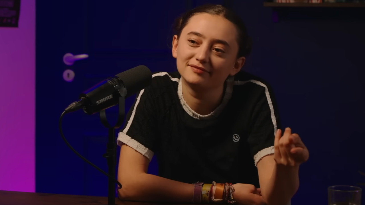 nouveau lieu et polémique relancée avec l'artiste 2L qui veut "casser le matos des flics"