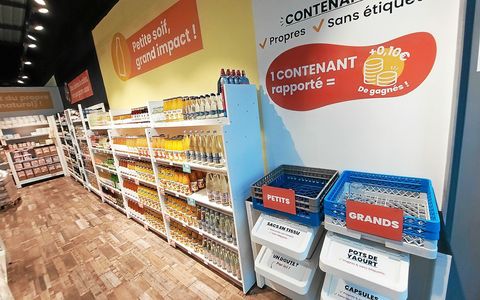 Le client paie le contenu pas le contenant. En retournant chaque sachet ou bocal, il est de plus gratifié de 10 centimes.