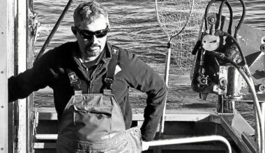 « Je n’y crois pas » : après la disparition du patron pêcheur Jean-Baptiste Durand, au large des Glénan, l’émotion submerge la pointe de Léchiagat