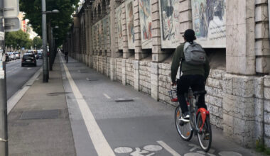 un jeune cycliste de 16 ans dans un état désespéré après un accident en Presqu'île