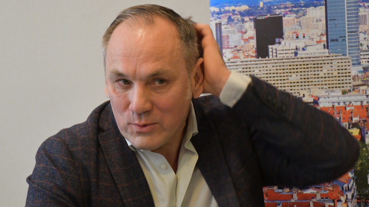 Alexandre Chevalier exclu par Place Publique