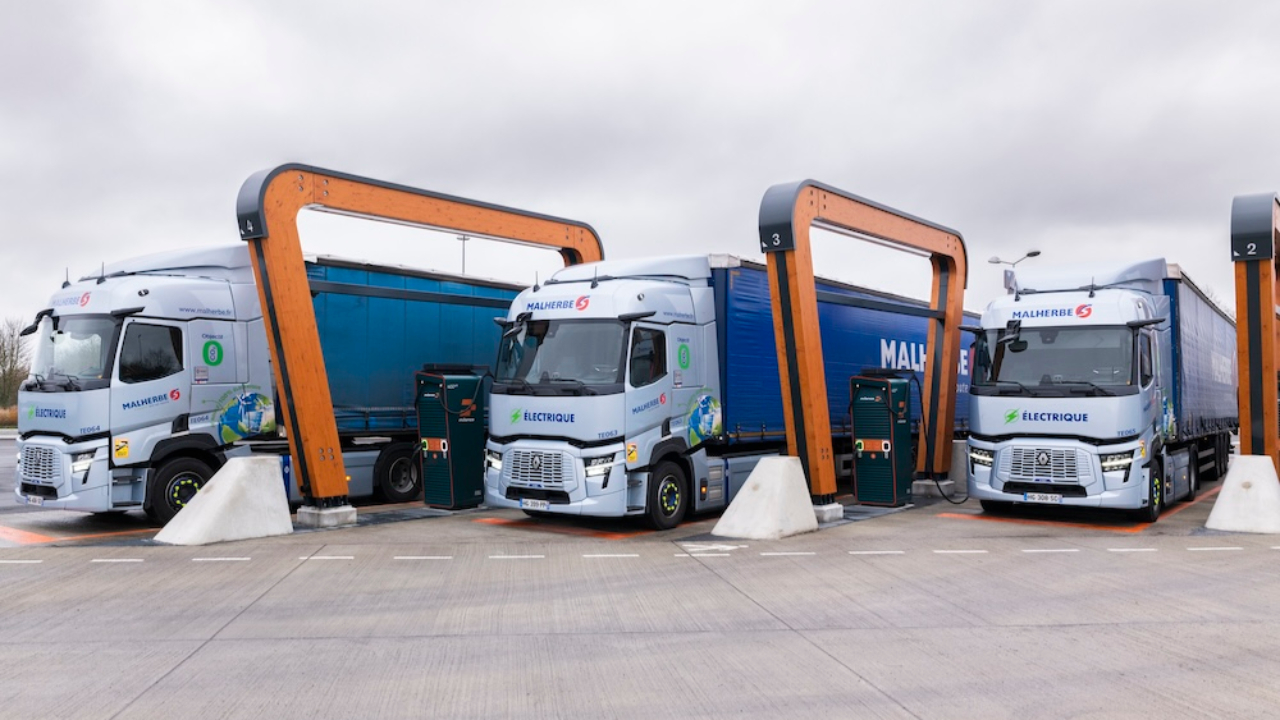 Renault Trucks électrifie un corridor stratégique jusqu’à Lyon