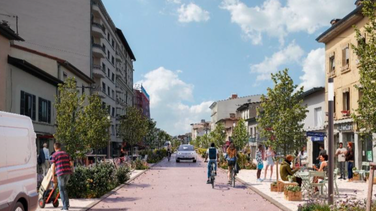 la première phase de réaménagement de l’avenue des Frères Lumière est achevée