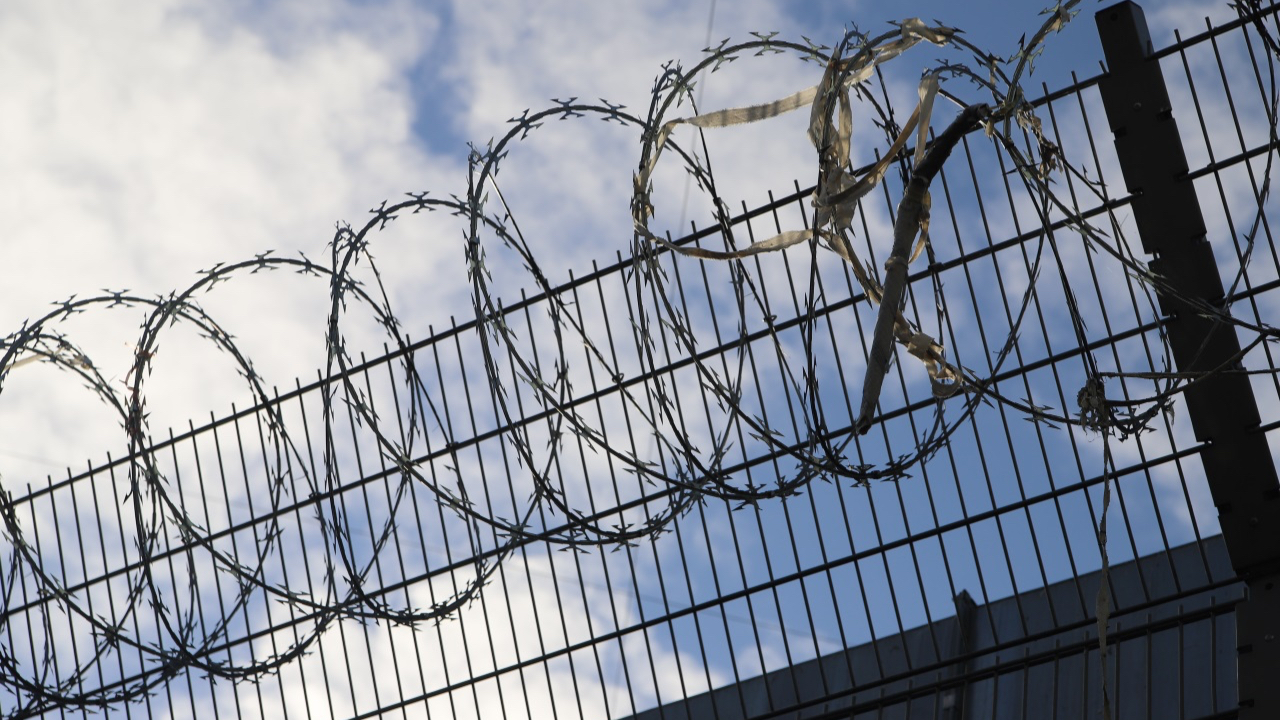 refoulé à Condé-sur-Sarthe, l’avocat lyonnais livre sa version des faits