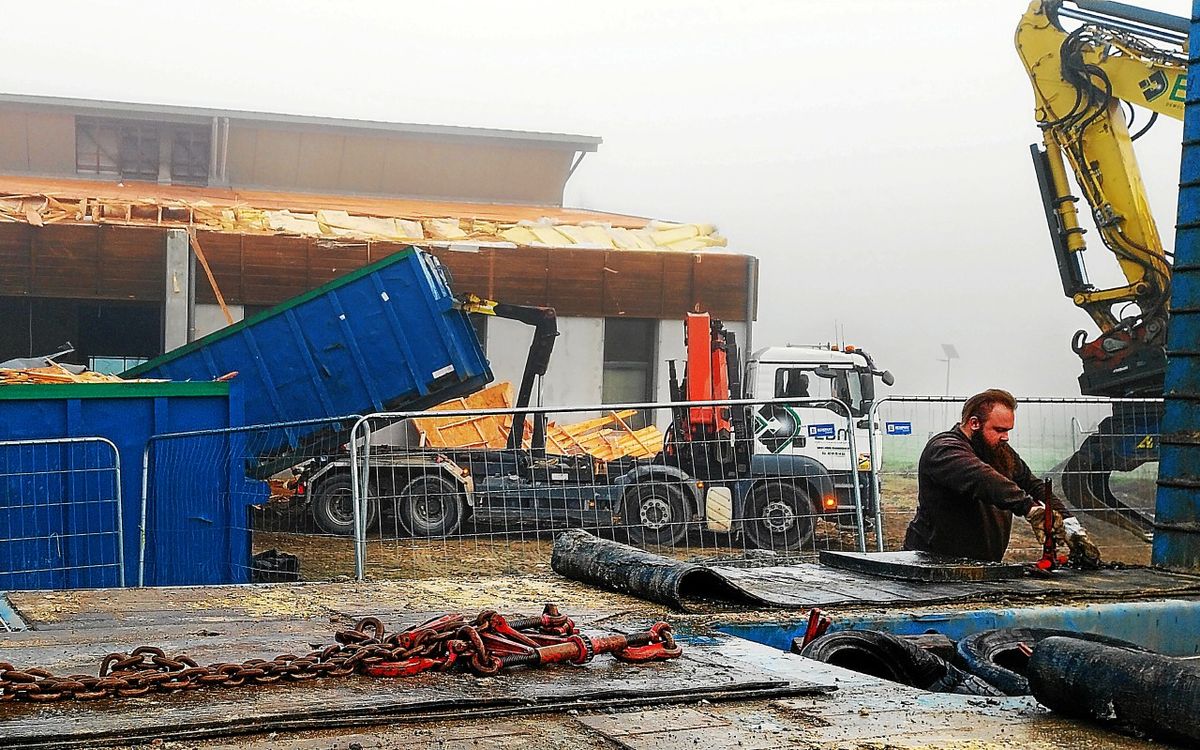 Ce centre culturel près de Nantes est détruit … alors qu’il n’a jamais servi