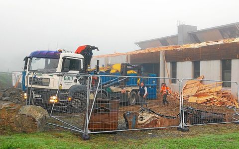 La salle avait été conçue pour accueillir 500 personnes.