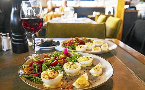 L’œuf mayo de la Brasserie de La Paix. Son prix : 10 €.