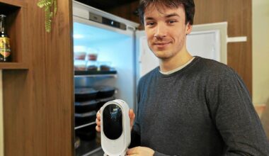 « Je ne m’y attendais pas » : à 25 ans, ce Breton cartonne avec un appareil qui prolonge la durée de vie des fruits et légumes