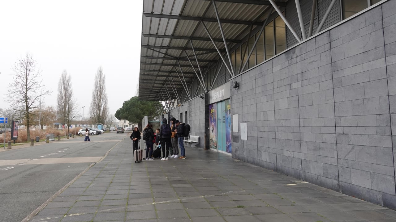 Les passagers sont arrivés à destination avec près de quatre heures de retard.