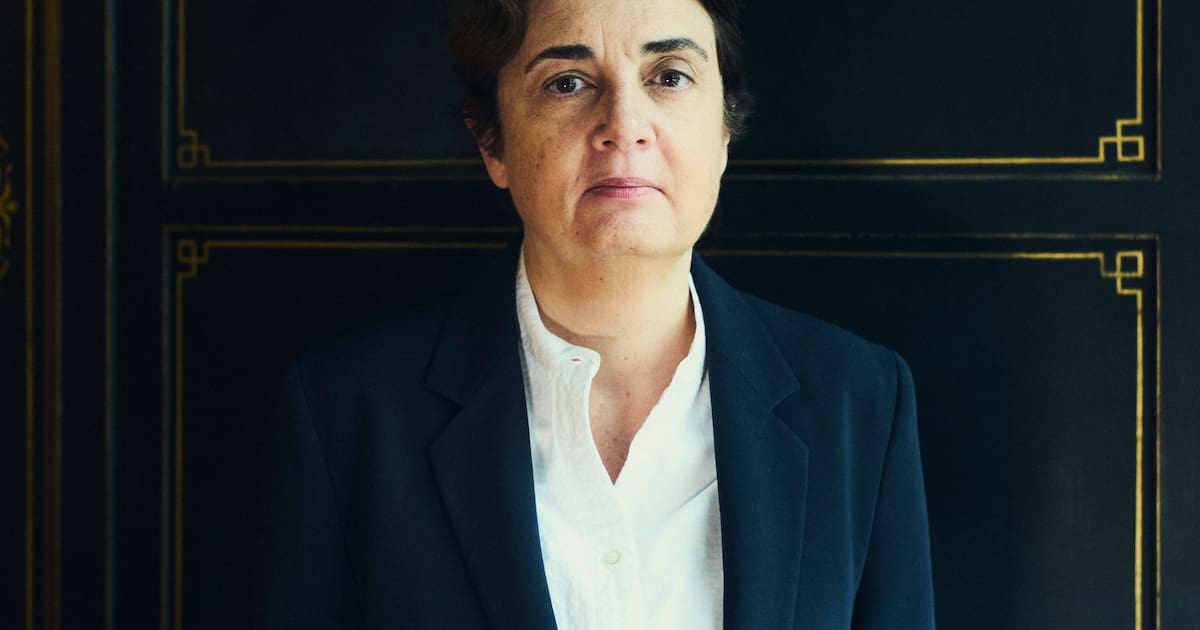 «Votre analyse de la situation a-t-elle évolué ?» La directrice du musée du Louvre, Laurence des Cars, à nouveau sur le gril devant les sénateurs