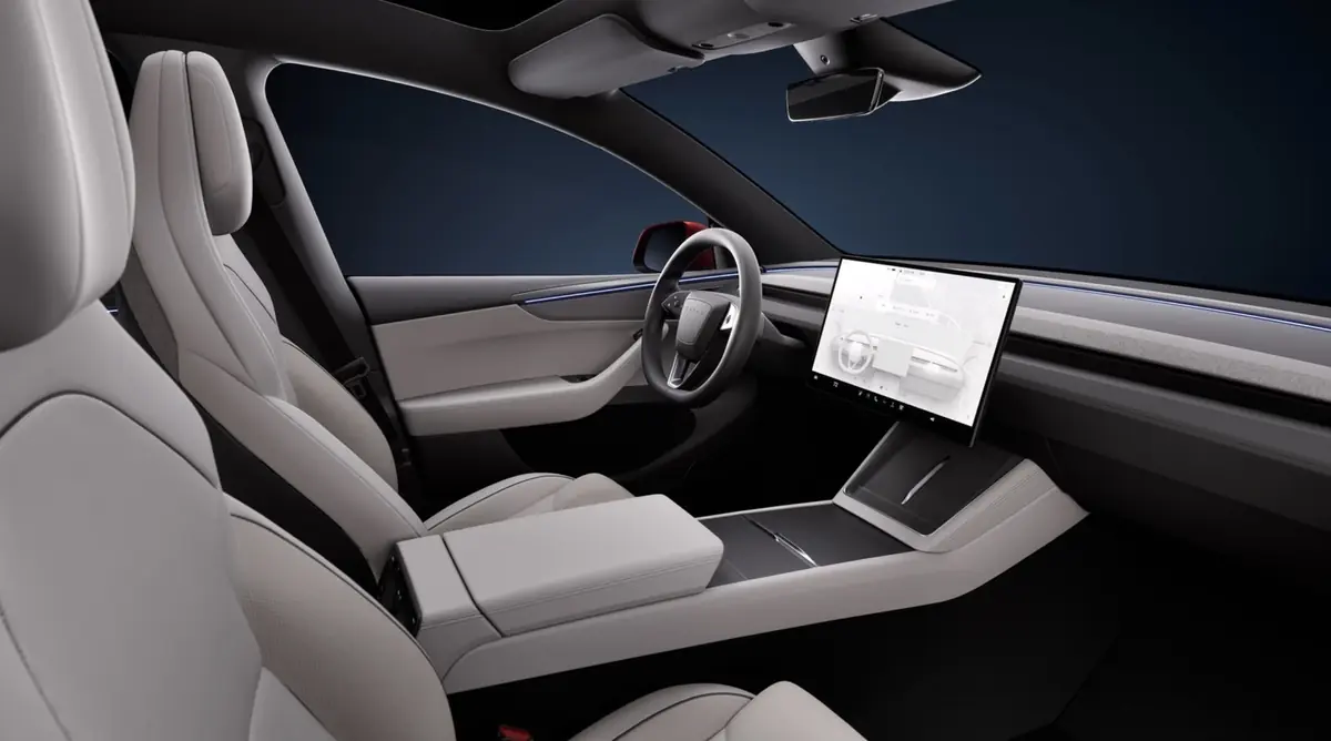 Le Tesla Model Y L 7 places arriverait en Europe début 2026, mais avec quelles spécifications ?