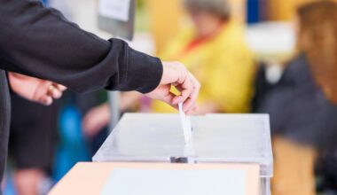 un nouveau maire élu après l’affaire du chantage à la sextape